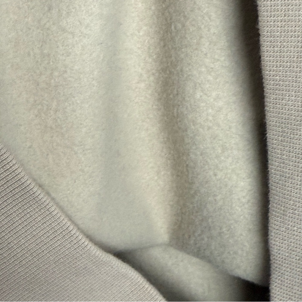 Lululemon Team Canada Steady State Crew CPC Logo Size Large Beech White - Picture 5 of 5